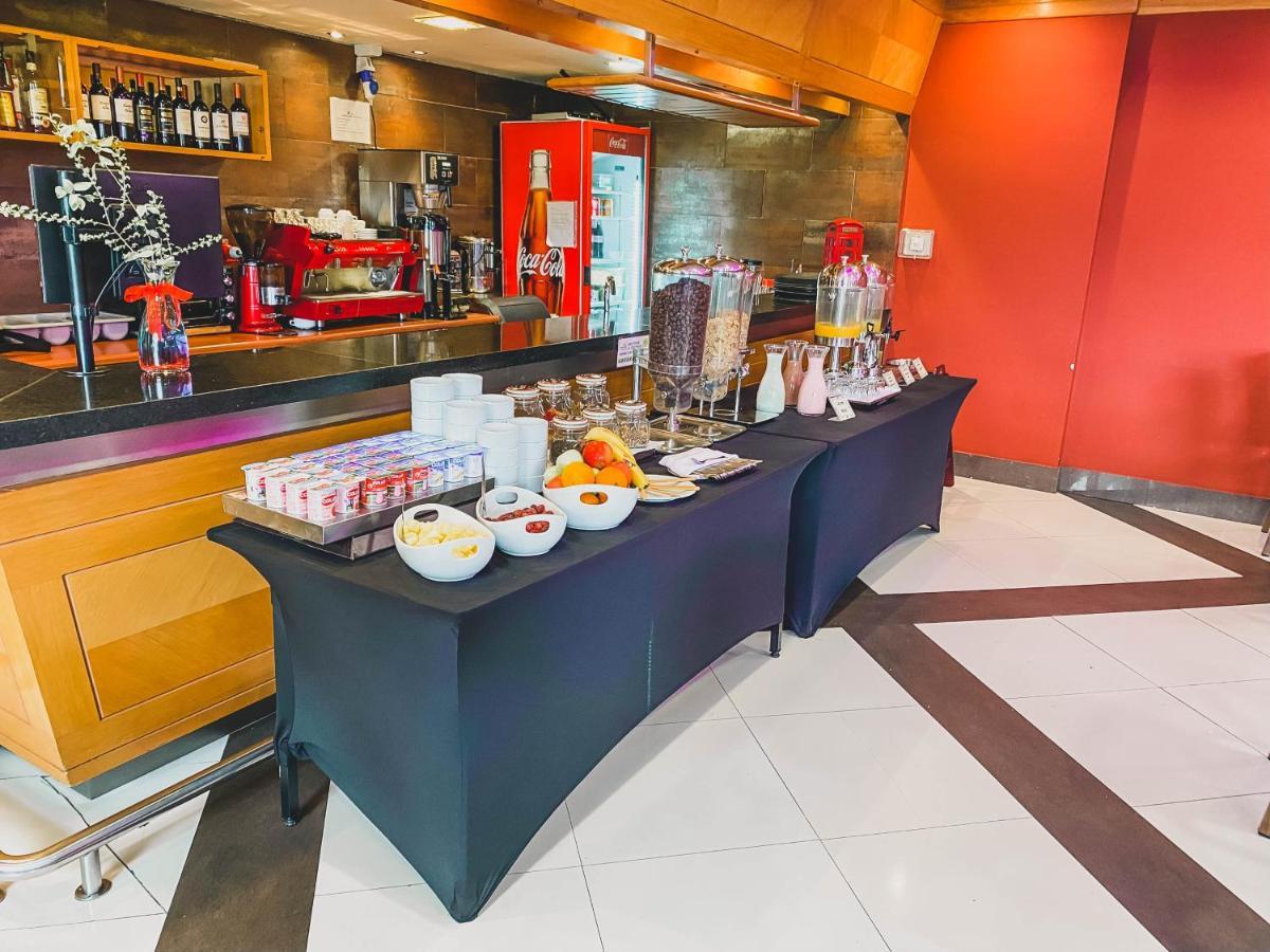 Hotel Diego De Almagro Coyhaique Esterno foto